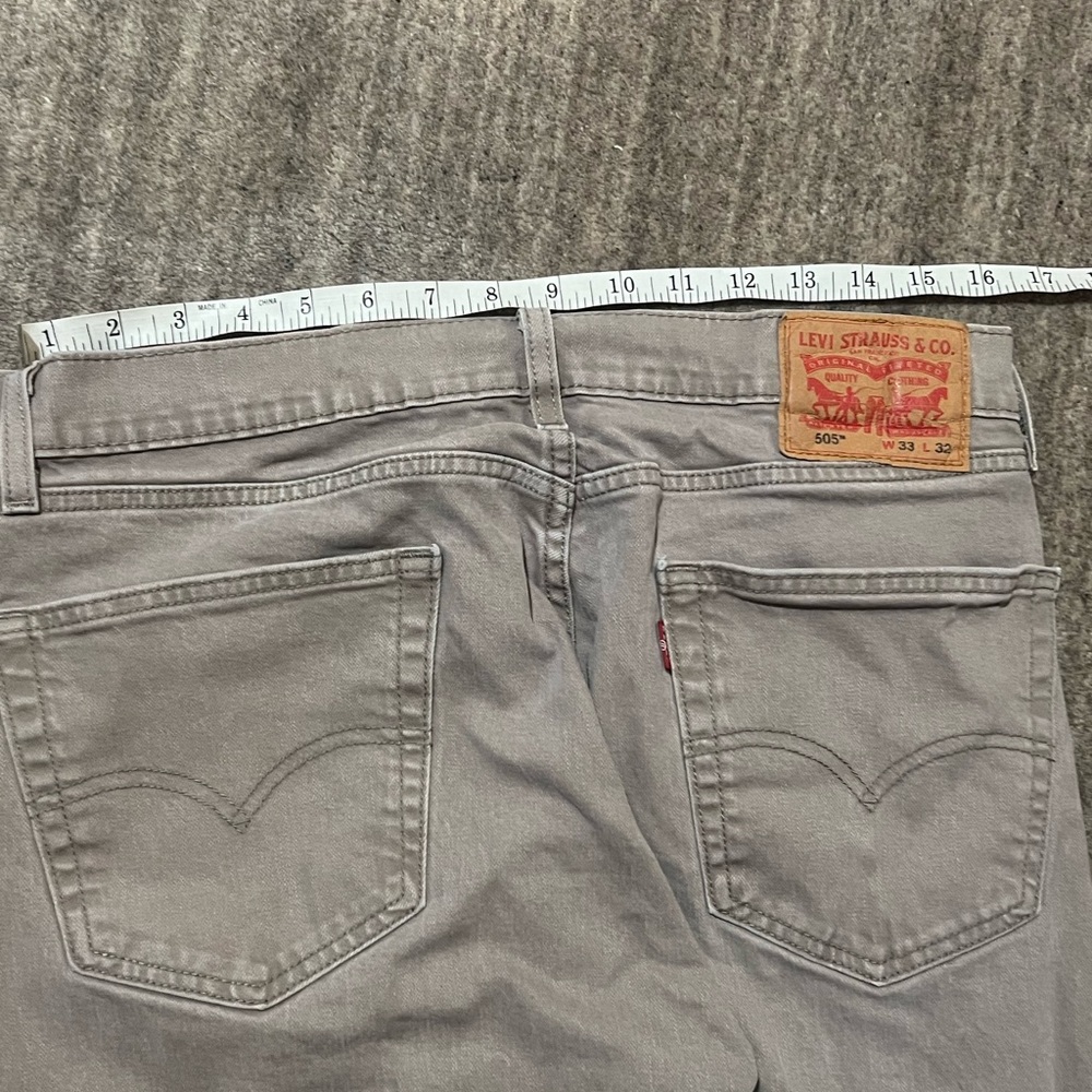 Levi's 505 Beige Denim Jeans 33W X 32L - Picture 7 of 7